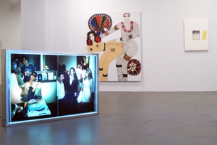 wc1 Looking Back, installation view, via White Columns